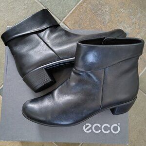 Ecco Black Leather Boots